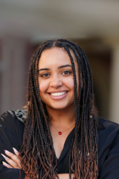 Stacy Groce Headshot 2025